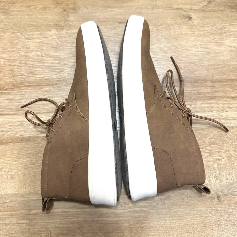 Izod Palmer Chukka Boot Memory Foam Comfort
